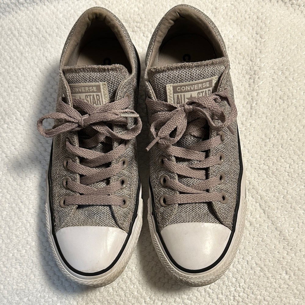 Converse Chuck Taylor All Star Low Top gray Sneakers - Picture 1 of 3